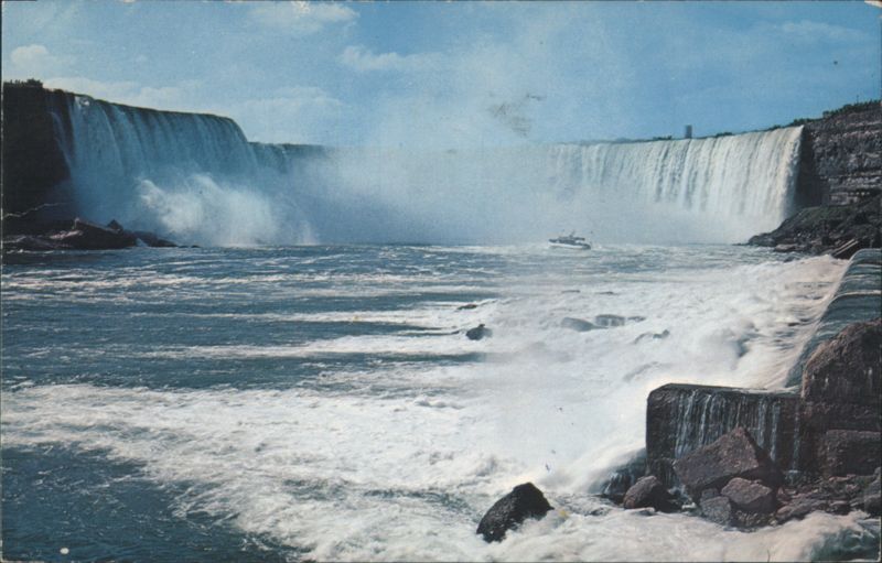 Niagara Falls Maid of the Mist, Canadian Horseshoe Falls New York
