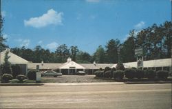 Colonial Motel, Route 60 - 1452 Richmond Road, Williamsburg Postcard