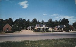 Princess Anne Motor Lodge, Colonial Williamsburg, VA Postcard
