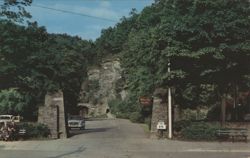 Main Entrance, Watkins Glen State Park Postcard