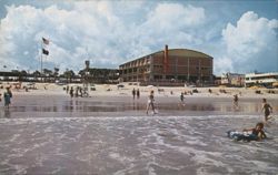 The Pavilion, Myrtle Beach, SC Beach Scene Postcard