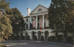 Williamsburg Inn, VA - Famous Hotel, Colonial Williamsburg Postcard