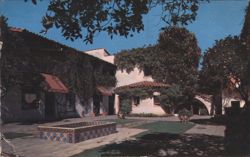 Santa Barbara's Famous El Paseo Shopping Center Postcard