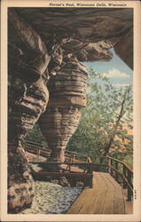 Hornet's Nest Rock Formation, Wisconsin Dells Postcard