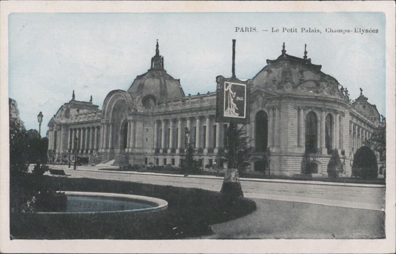 Le Petit Palais, Champs-Élysées, Paris France