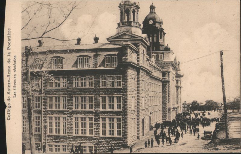 Collège de Sainte-Anne de la Pocatière, Students at Recreation Sainte-Anne-de-la-Pocatière QC Canada