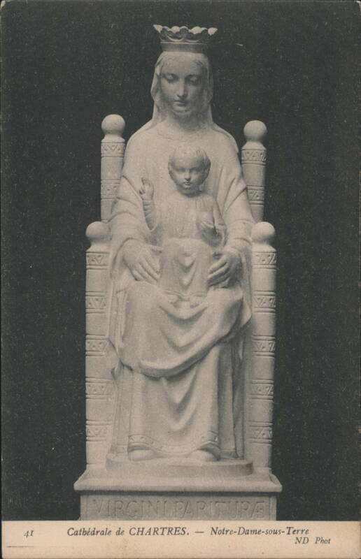 Notre-Dame-sous-Terre Statue, Chartres Cathedral France