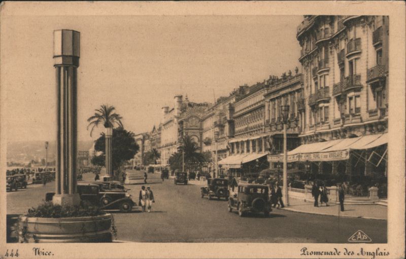 Promenade des Anglais, Nice with Classic Cars France