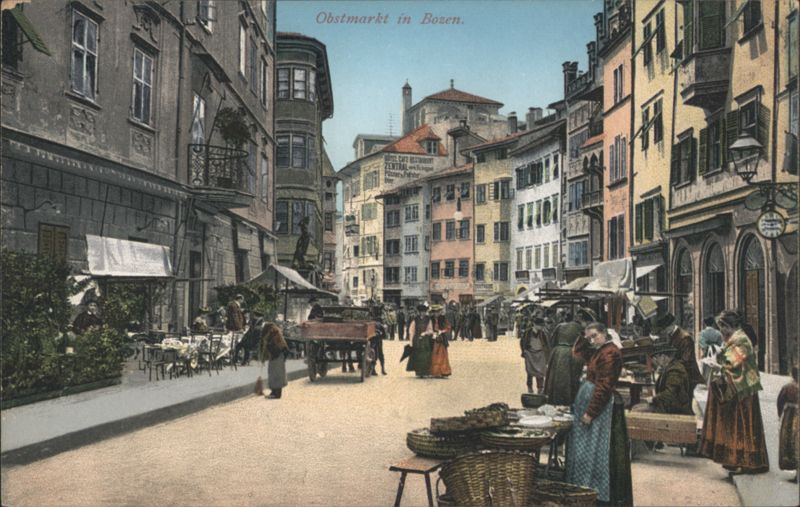 Obstmarkt in Bozen Italy