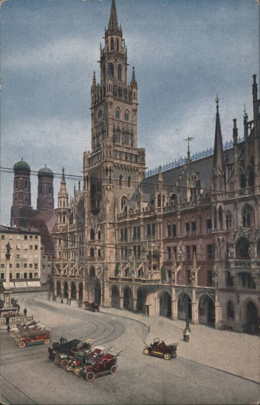 Munich New Town Hall Glockenspiel Tower, Cars Germany