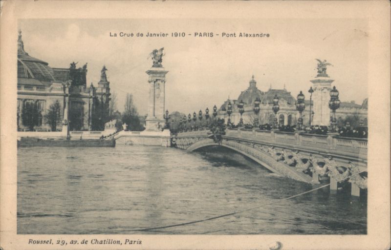 Paris 1910 Flood, Pont Alexandre III France