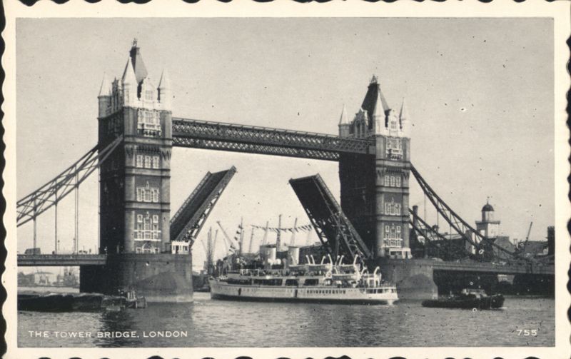 Tower Bridge, London, Bascules Open for Ship United Kingdom