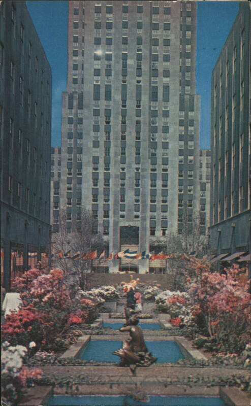 Channel Gardens, Rockefeller Center, Spring Flowers New York