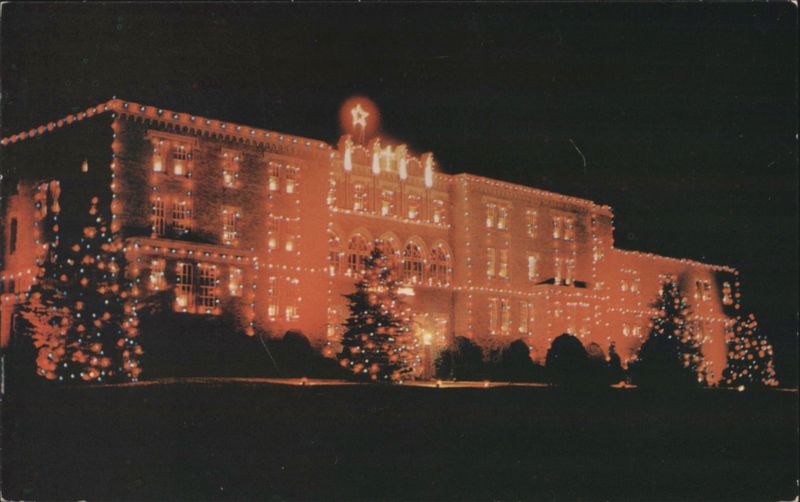 Christmas Illumination, Mary Queen of Apostles Retreat House Hudson New Hampshire