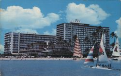 Reef Hotel, Waikiki Beach with Sailboats Postcard
