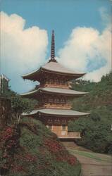 Minami Hokke-Ji Pagoda, Nuuanu Valley, Honolulu Postcard