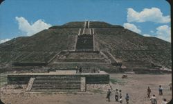 Pyramid of the Sun, Teotihuacan, Mexico Postcard