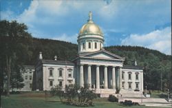 Vermont State Capitol Building, Montpelier Postcard