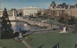 Victoria Inner Harbor, Queen Victoria Statue, Empress Hotel Postcard