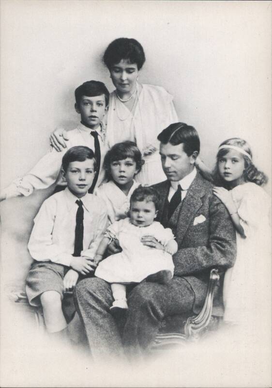 Crown Prince Gustaf Adolf & Princess Margareta with 5 Children