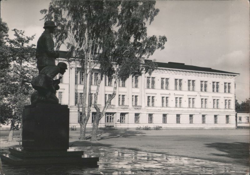 Kyminlinnan Seurahuone and Monument, Kotka, Finland