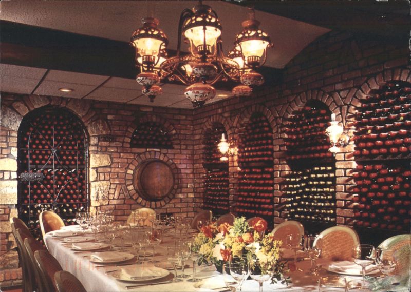 Oceana Restaurant Wine Cellar Dining Room, New York