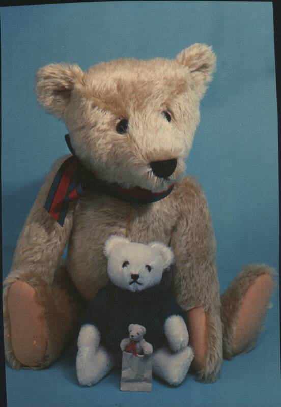 Steiff Papa Bear, Hermann Teddy, and Tiny Handmade Bear by Anita Holmes