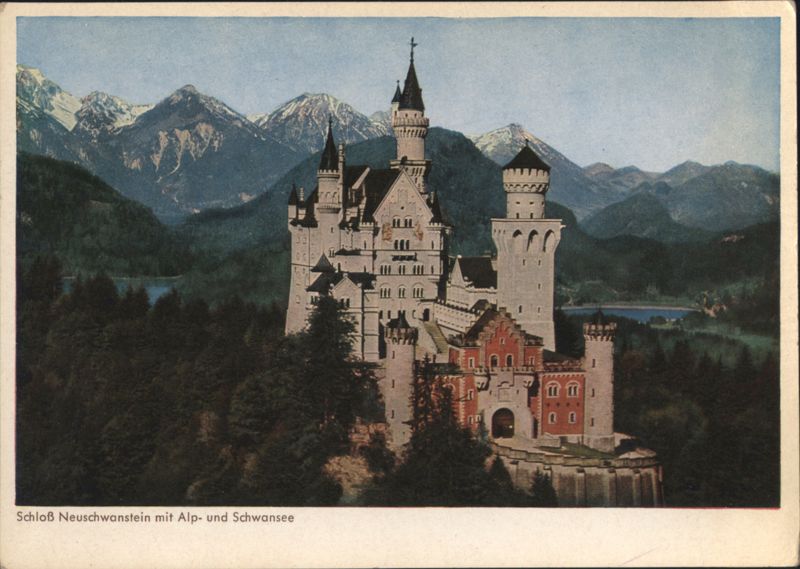 Schloß Neuschwanstein mit Alp und Schwansee Germany