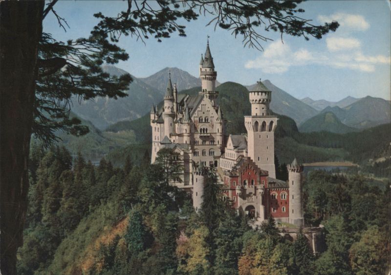 Königsschloß Neuschwanstein, Allgäuer und Tiroler Alpen Germany