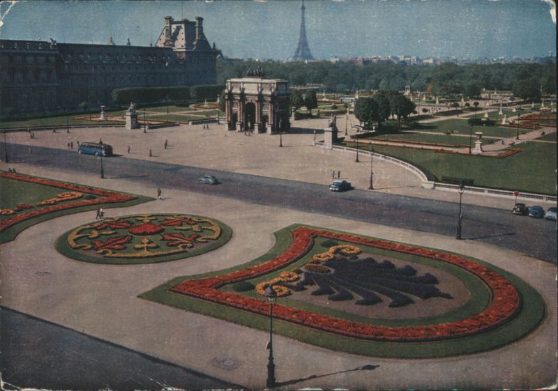 Arc de Triomphe du Carrousel, Tuileries Gardens, Paris France