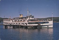 M.V. Mount Washington at Alton Bay, Lake Winnipesaukee Postcard