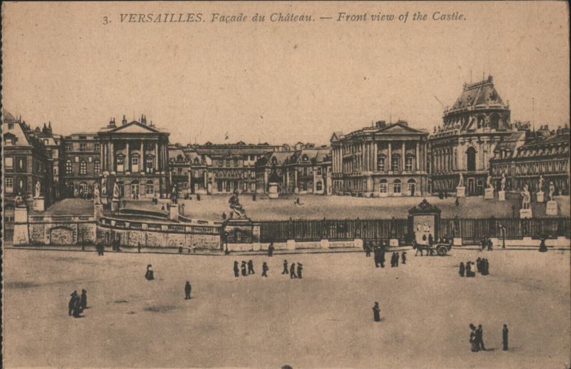 Versailles, Façade du Château, Front View of the Castle France