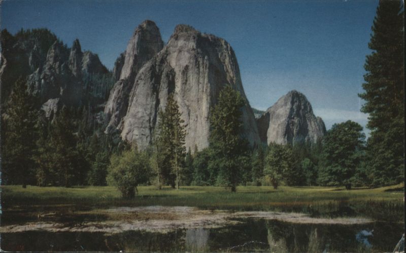 Cathedral Rocks, Yosemite National Park California