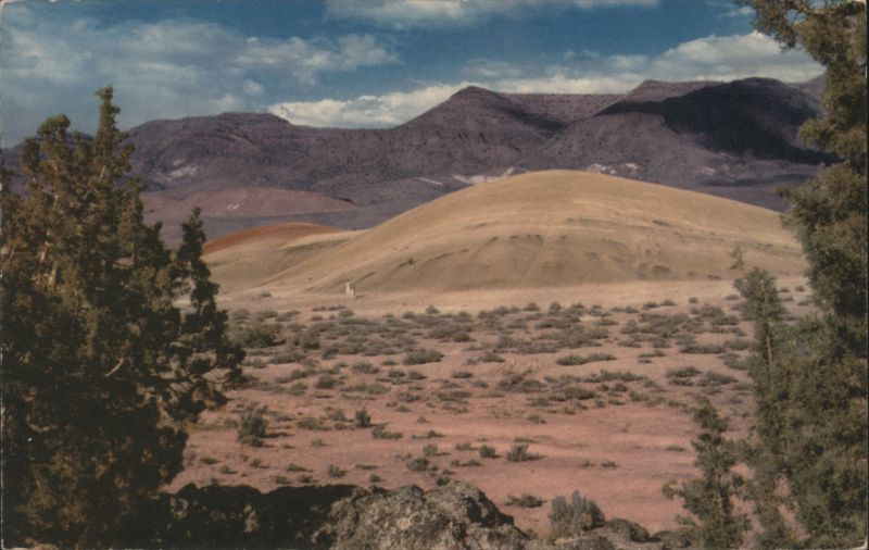 John Day Formations Colorful Geological Landscape Oregon