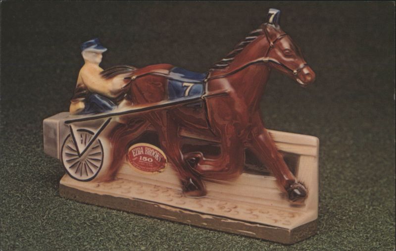 Ezra Brooks Hambletonian Harness Racing Whiskey Decanter Frankfort Kentucky
