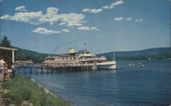 MV Mt. Washington at Alton Bay, Lake Winnipesaukee Postcard