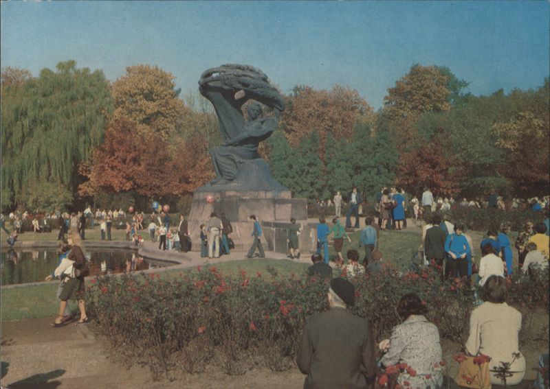 Frederic Chopin Monument in Łazienki Park Warsaw Poland