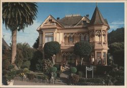 The Gingerbread Mansion (1898) Victorian Inn Postcard