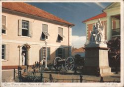 Queen Victoria Statue at the Post Office Entrance Postcard