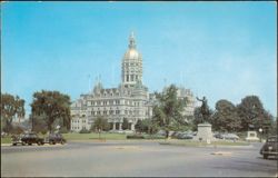State Capitol Building in Bushnell Park Postcard