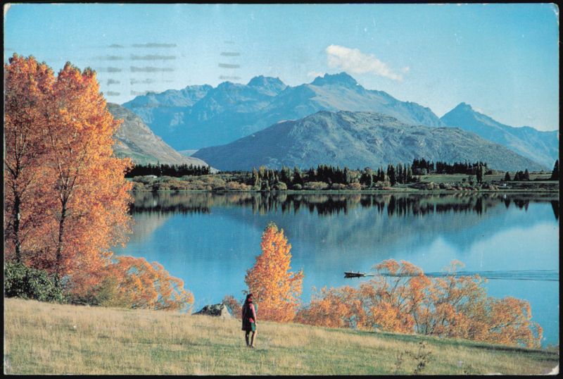 Lake Hayes Autumn Scene, New Zealand