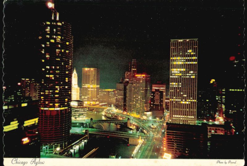 Chicago Aglow Nighttime Skyline View Illinois Penrod