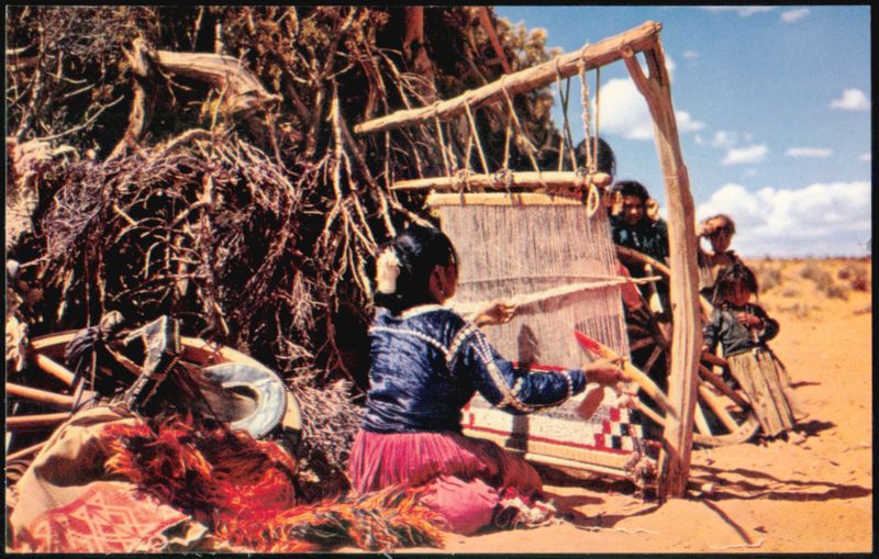 Weaving Navajos - Native American Weaving Traditional Craft