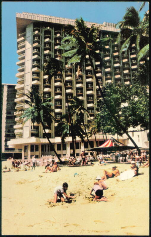 Surfrider Hotel on Waikiki Beach in Hawaii Honolulu