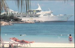 Norwegian Caribbean Lines Southward Cruise Ship Presentation Postcard