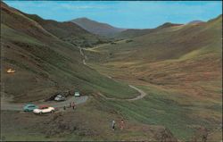Newlands Hause Mountain Pass, Lake District, England Postcard