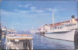 Prince George's Wharf, Nassau Harbour Postcard