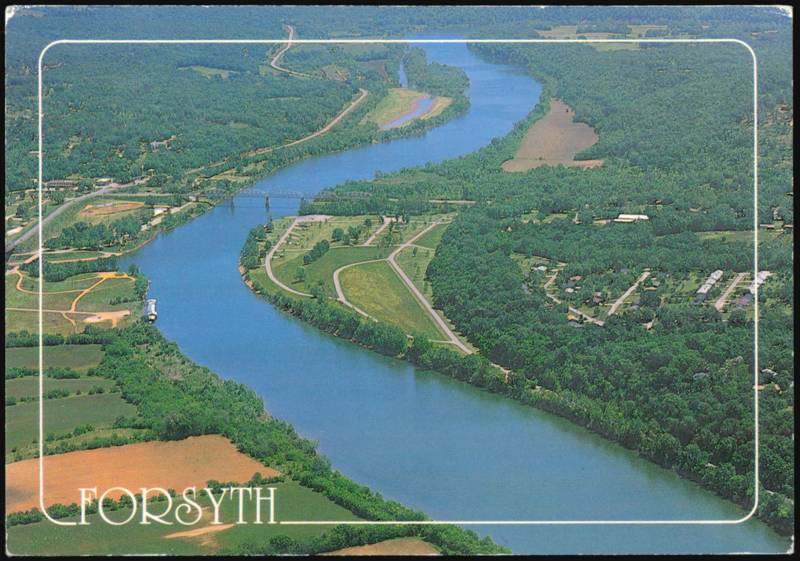 Forsyth, Missouri, Ozark Mountain Country James Blank Photo