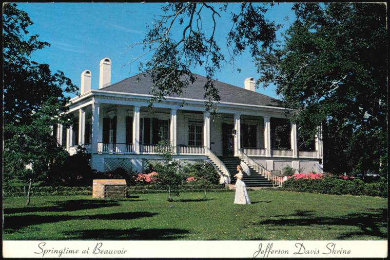 Springtime at Beauvoir, Jefferson Davis Shrine Biloxi Mississippi