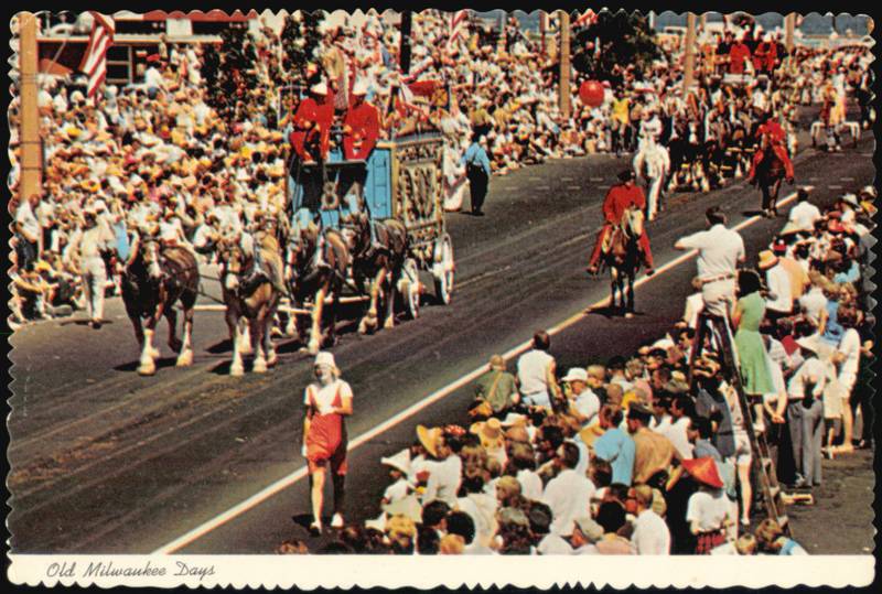 Old Milwaukee Days Schlitz Circus Parade Wisconsin